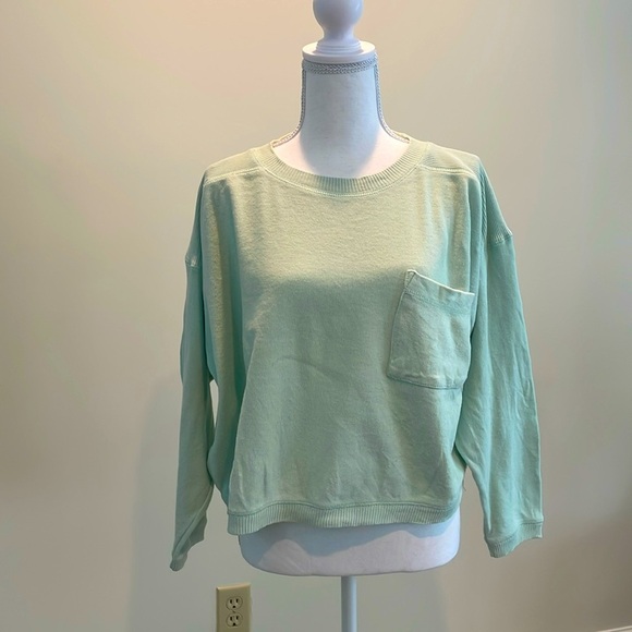 Casual Corner Pale Green Vintage Pullover. Small Y2K - Picture 1 of 6